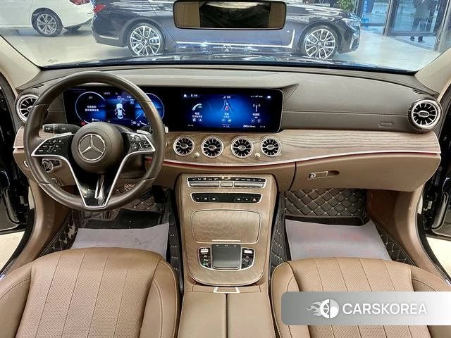 Mercedes-Benz E-class id 4275279 из Китая 8