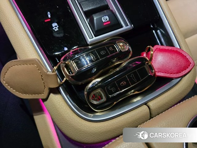 Porsche Panamera (971) id 3808169 из Кореи 8