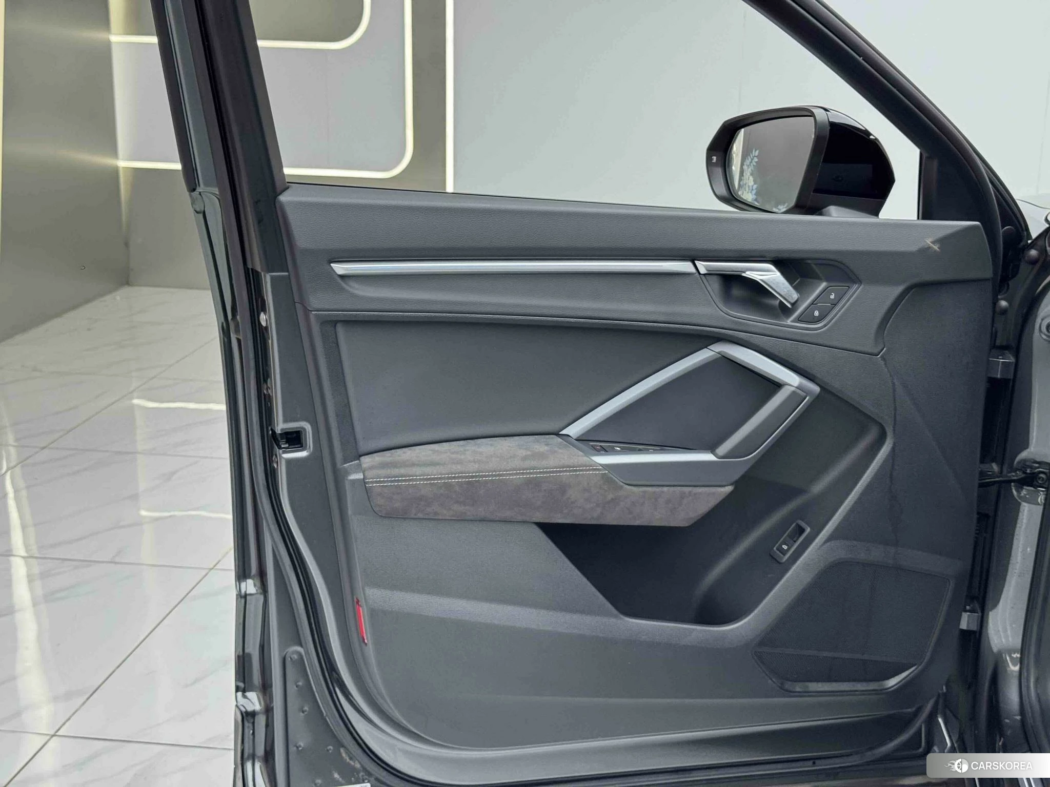 Audi Q3 Sportback id 4440790 из Китая 8
