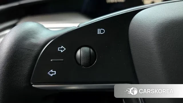 Tesla Model X id 3599642 из Кореи 8