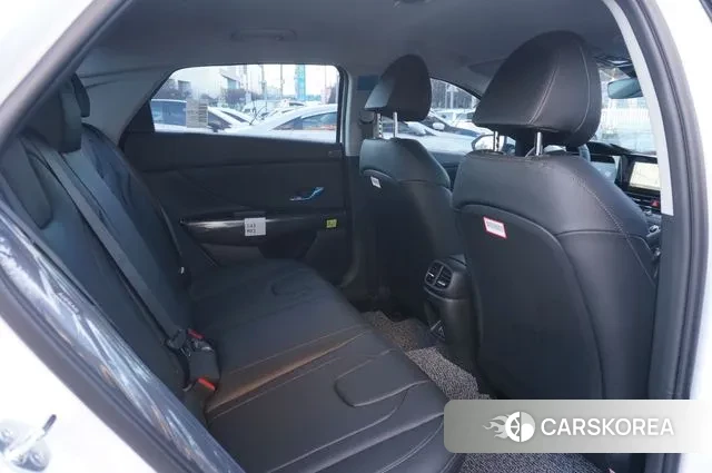 Hyundai The New Avante (CN7) id 3731257 из Кореи 8