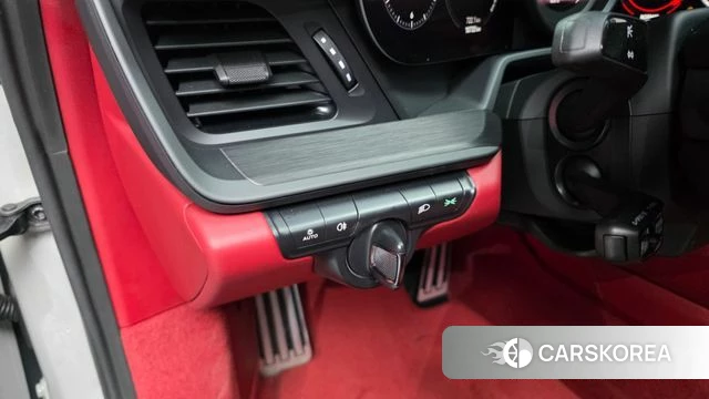 Porsche 911(992) id 4201508 из Кореи 8