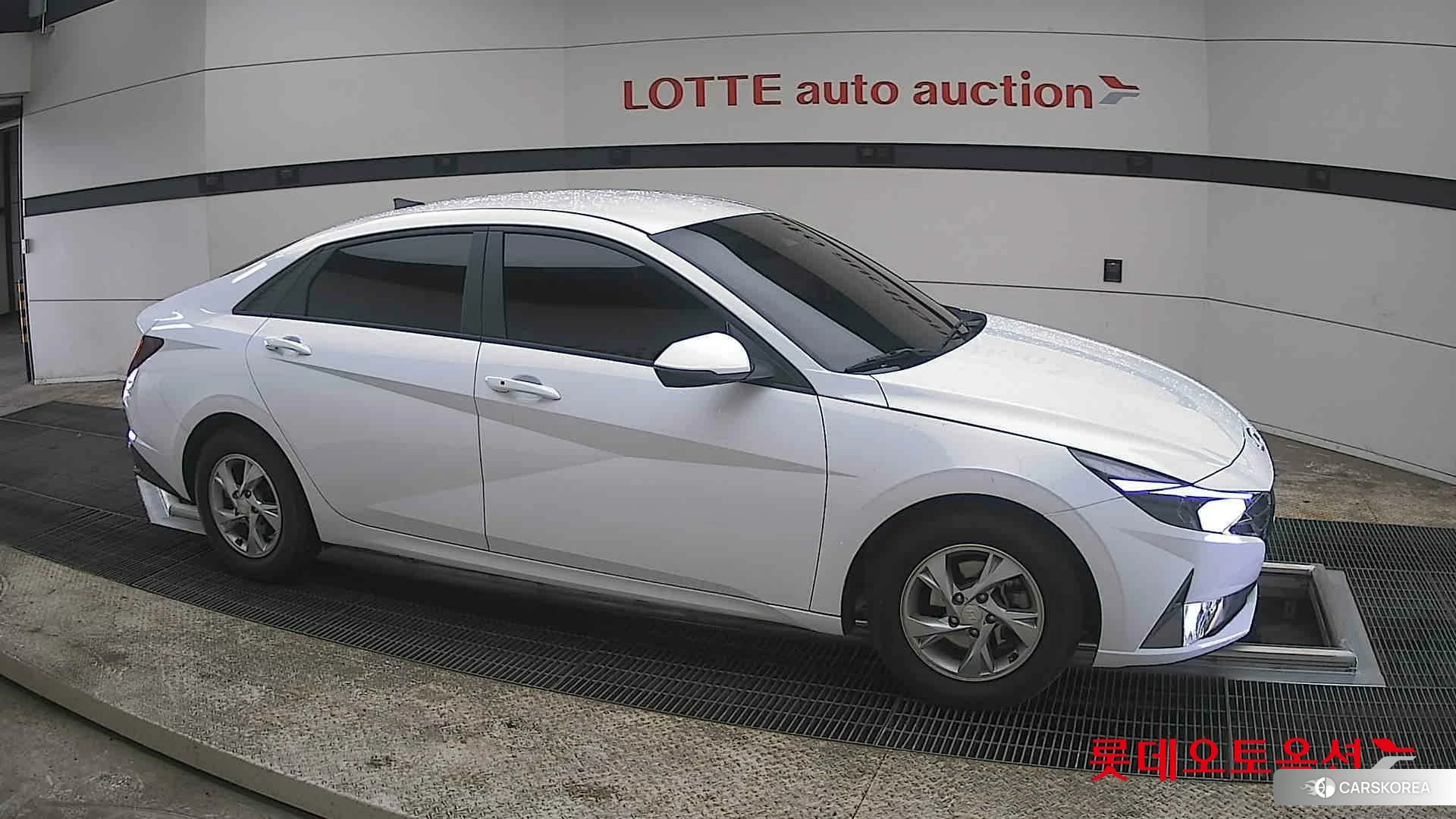 Hyundai Avante id 3869367 из Кореи 8