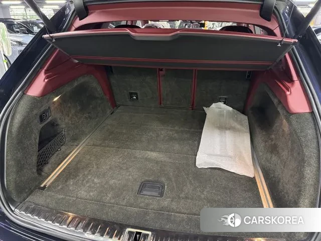 Bentley Bentayga id 3646741 из Кореи 8