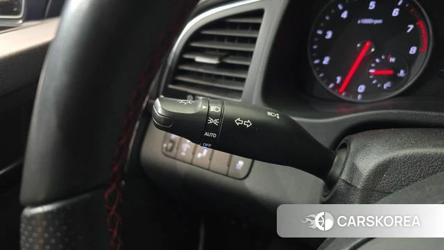 Hyundai Avante AD id 3861631 из Кореи 8