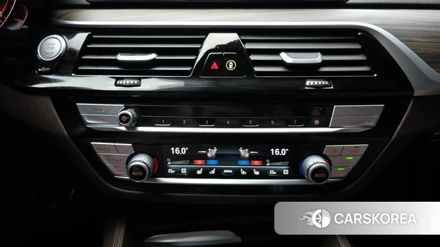 BMW 5 Series (G30) id 4465129 из Кореи 8