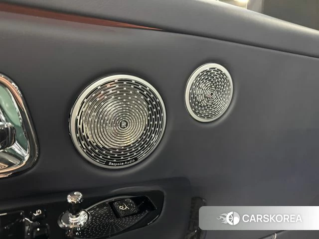 Rolls-Royce Cullinan id 4381154 из Кореи 8