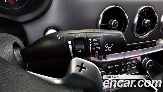 Kia Stinger id 2850618 из Кореи 8