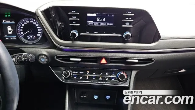 Hyundai Sonata (DN8) id 2905846 из Кореи 8