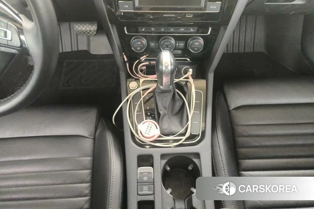 Volkswagen Magotan id 4208812 из Китая 8