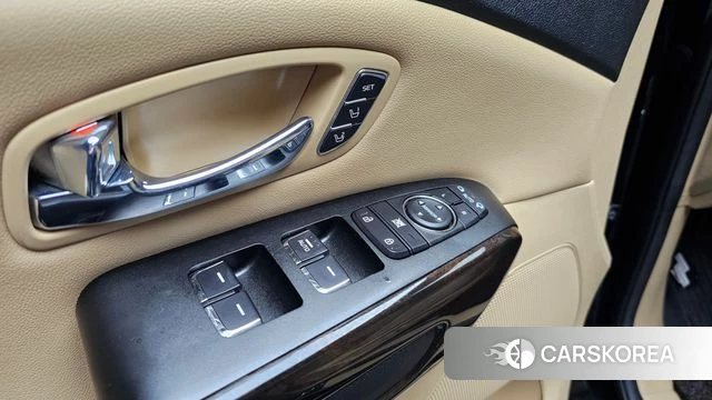 Kia The New Carnival id 4530442 из Кореи 8