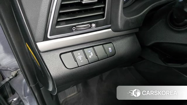 Hyundai Avante AD id 4587544 из Кореи 8