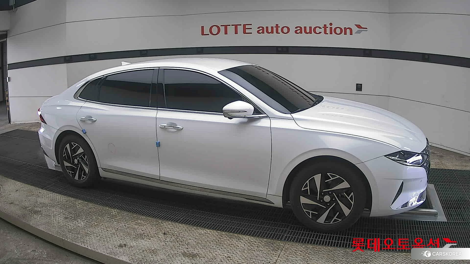 Hyundai Grandeur Hybrid id 3882009 из Кореи 8