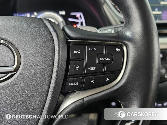 Lexus ES300h 7th generation id 3966071 из Кореи 8