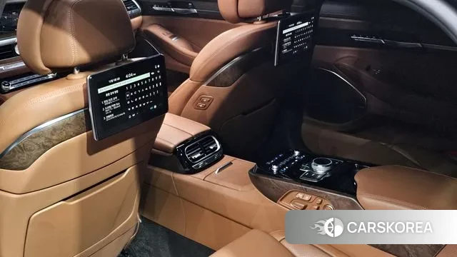 Genesis G90 id 3448892 из Кореи 8