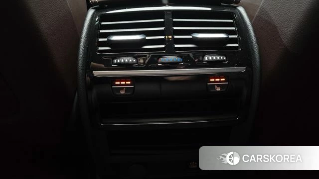 BMW 5 Series (G30) id 4677437 из Кореи 8