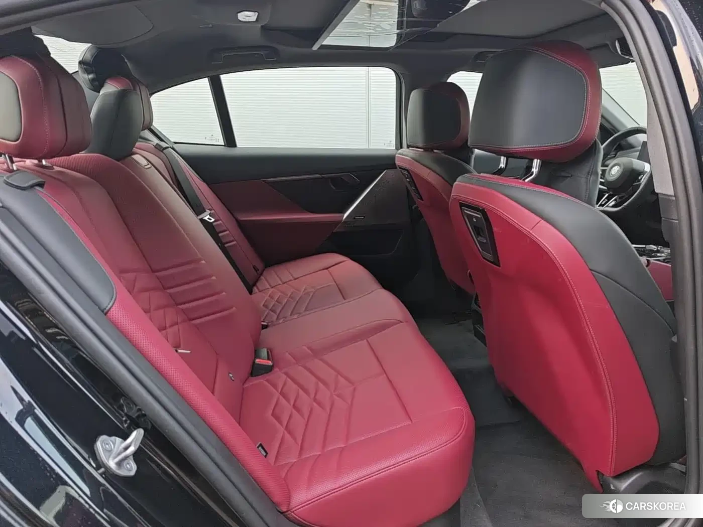 BMW i5 id 4617206 из Китая 8