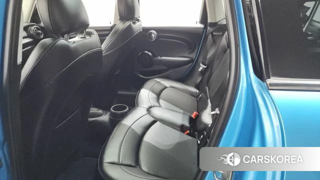Mini Cooper D id 4610599 из Кореи 8