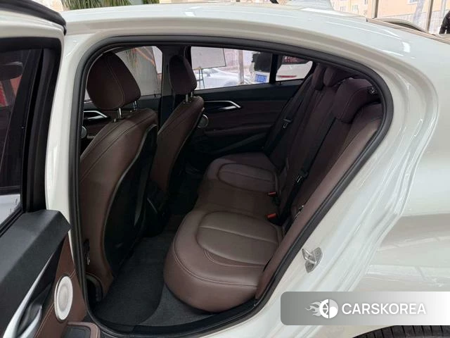 BMW 1 series id 4291119 из Китая 8
