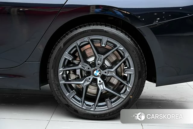 BMW 3 series id 4272399 из Китая 8