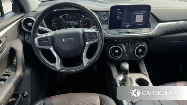 Chevrolet Trailblazer id 4207240 из Китая 8