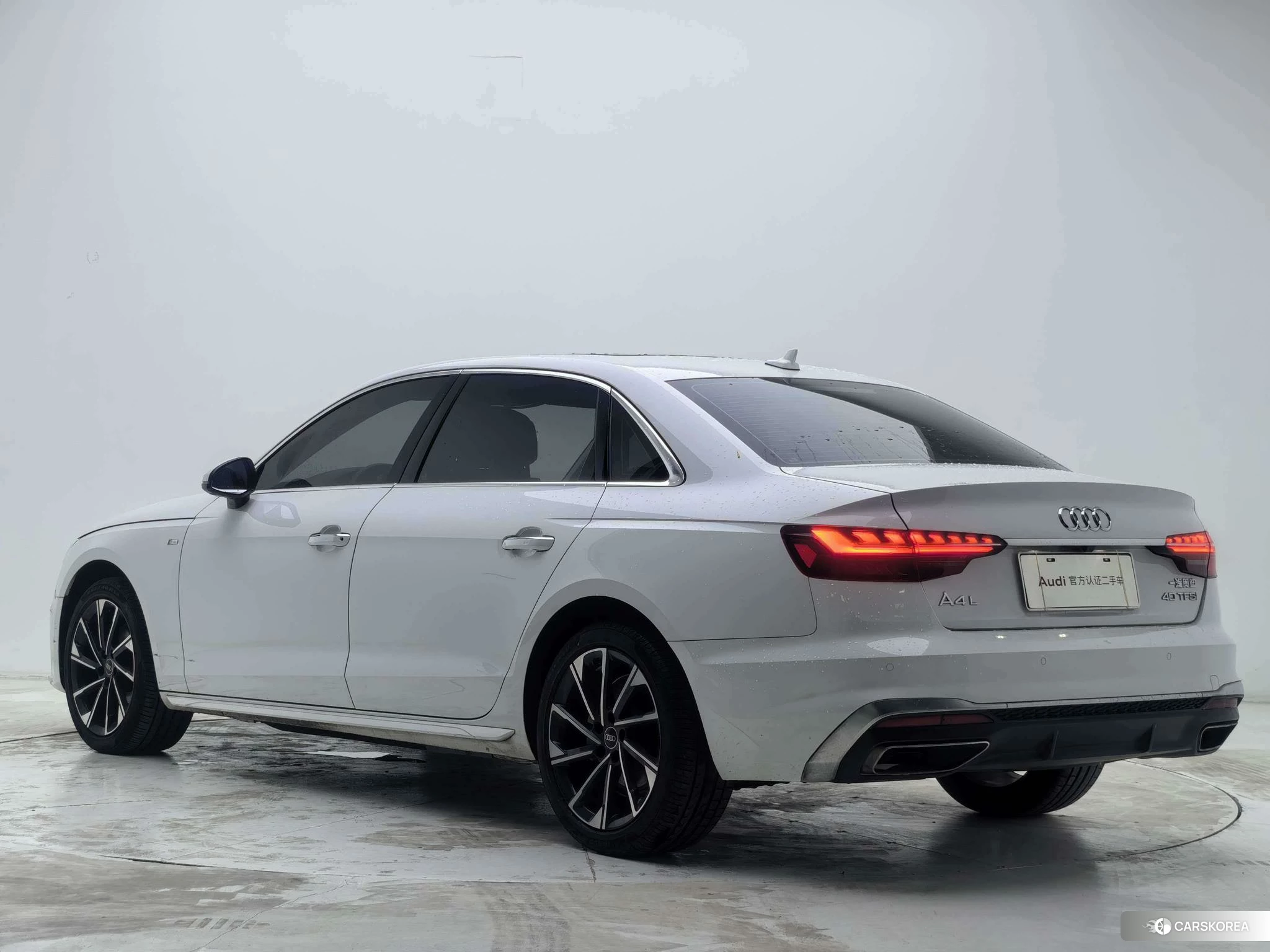 Audi A4L id 4454759 из Китая 8