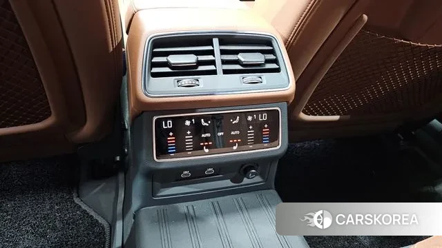 Audi A6 (C8) id 3342174 из Кореи 8