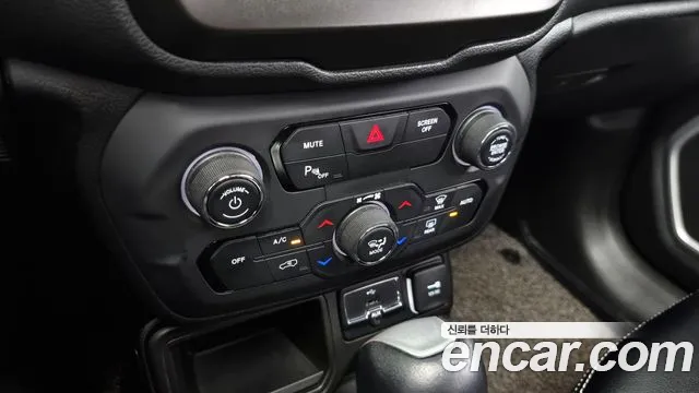 Jeep Renegade id 2758811 из Кореи 8