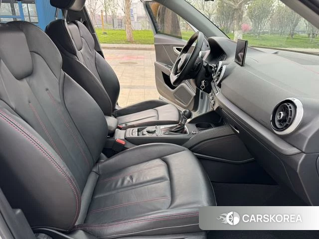 Audi Q2L id 4259324 из Китая 8