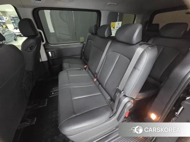 Hyundai Staria id 3399936 из Кореи 8