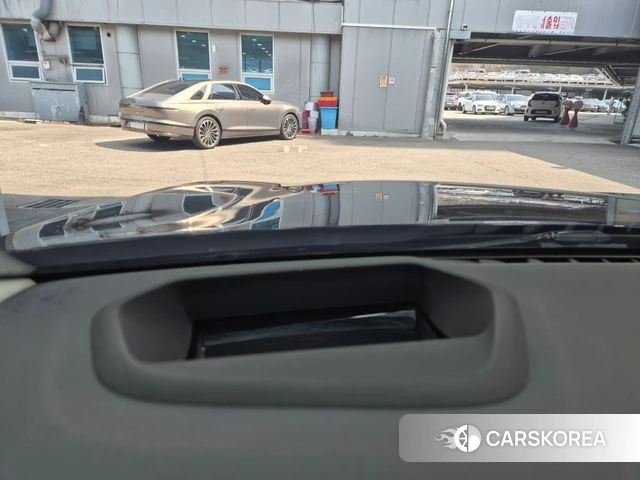 BMW 5 Series (G30) id 3828615 из Кореи 8