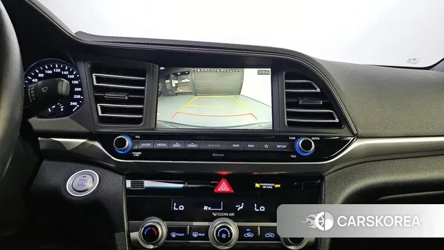 Hyundai The New Avante AD id 3754326 из Кореи 8