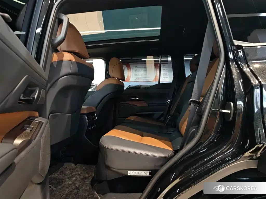 Lexus GX id 4599622 из Китая 8
