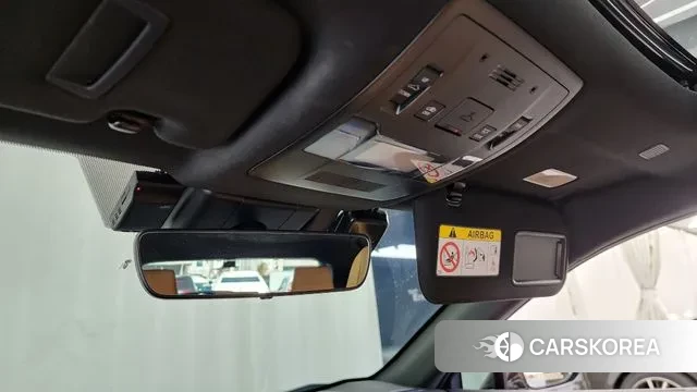 Lexus UX250h id 3366067 из Кореи 8