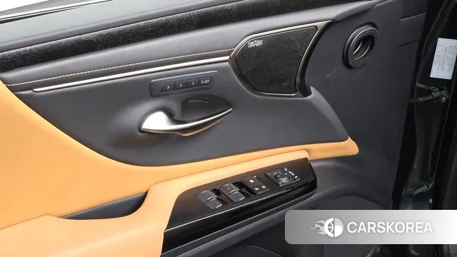 Lexus ES300h 7th generation id 3606106 из Кореи 8