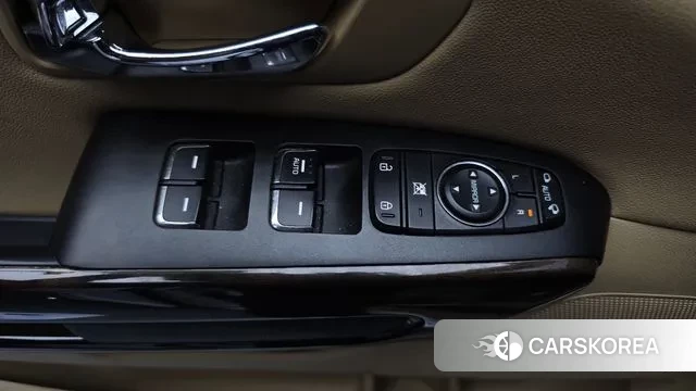 Kia The New Carnival id 3552078 из Кореи 8