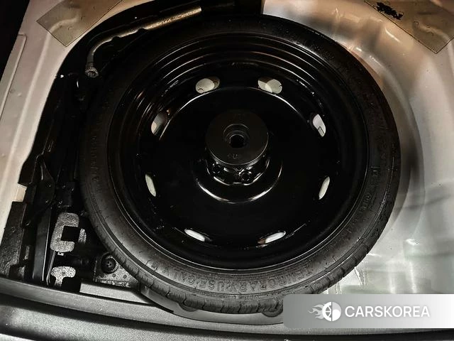 Skoda Krok id 4393827 из Китая 8