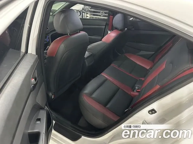 Hyundai Avante AD id 2917989 из Кореи 8