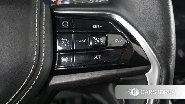 Jeep Grand Cherokee (WL) id 3721566 из Кореи 8