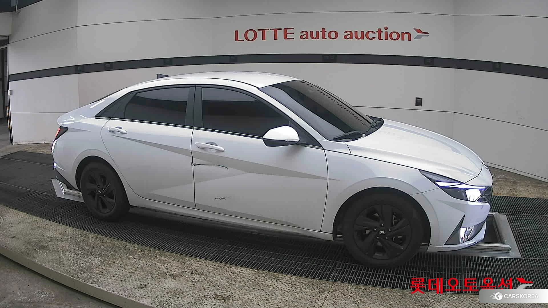 Hyundai Avante id 3869380 из Кореи 8