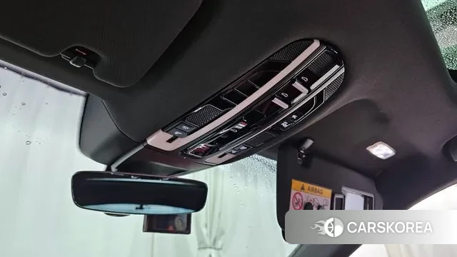 Porsche Panamera (971) id 3165990 из Кореи 8