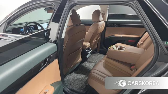 Hyundai Grandeur Hybrid (GN7) id 4421636 из Кореи 8