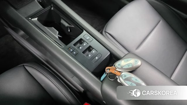 Hyundai Ionic 6 id 4893491 из Кореи 8