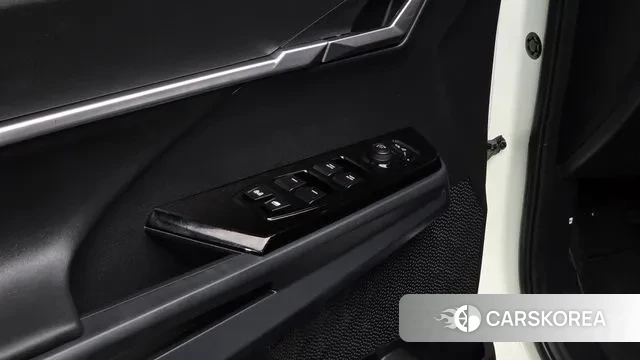 Ssangyong Torres id 3680363 из Кореи 8