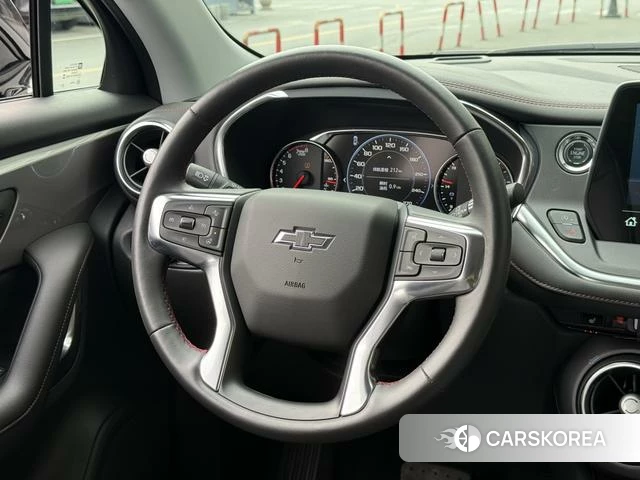 Chevrolet Trailblazer id 4210822 из Китая 8