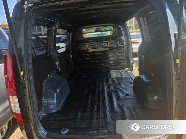 Hyundai Staria id 4381779 из Кореи 8