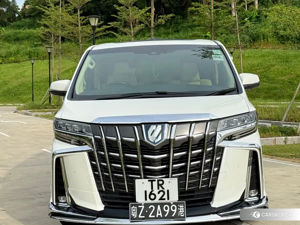 Toyota Elfa id 4654470 из Китая 8