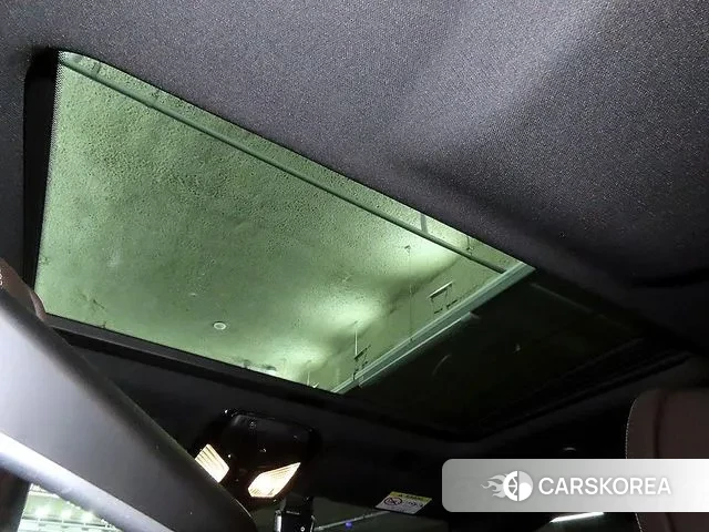 BMW 5 Series (G30) id 3384961 из Кореи 8