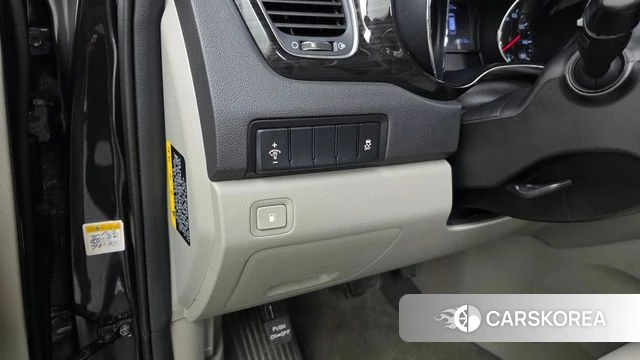 Kia The New Carnival id 4765098 из Кореи 8