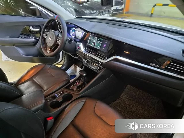 Kia The New Niro id 4542972 из Кореи 8